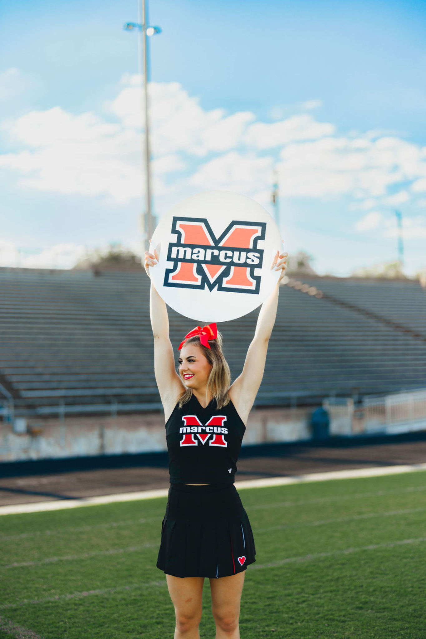 Round Chant Sign